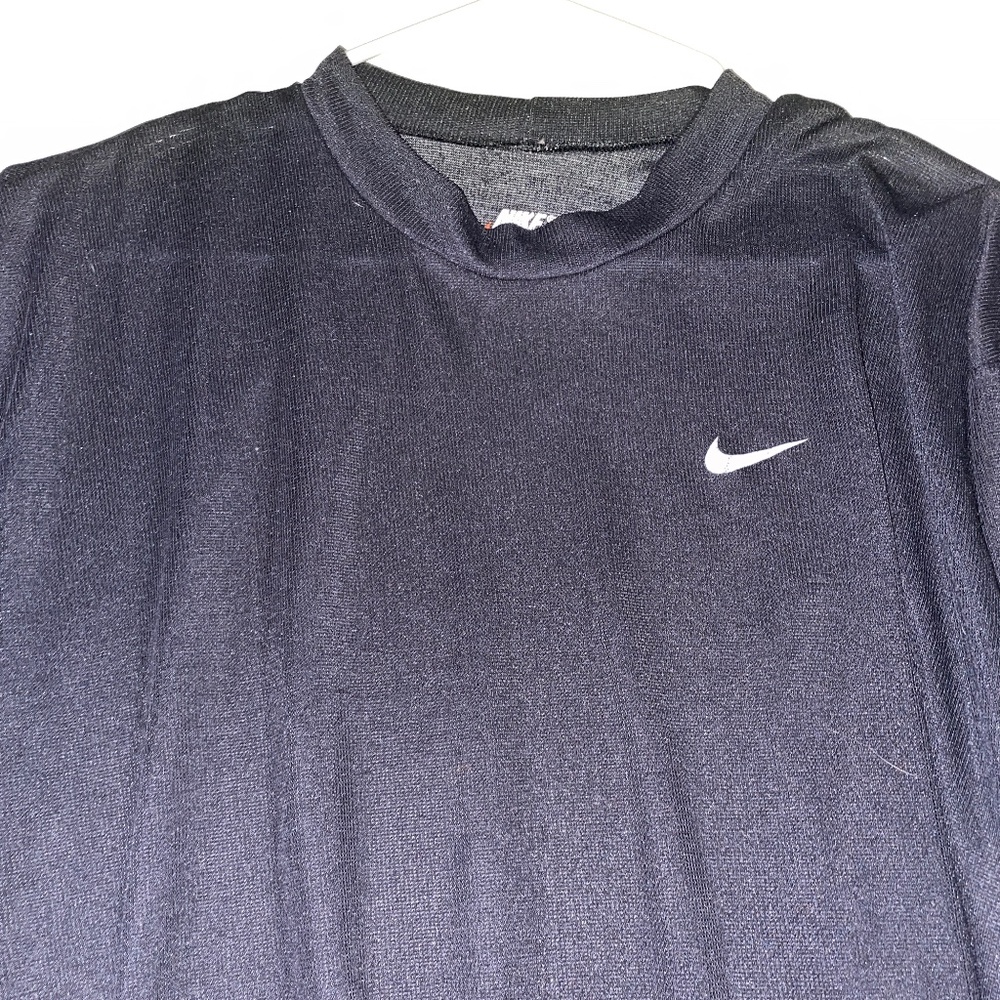 NIKE SHORT SLEEVE T SHIRT BREATHABLE FABRIC